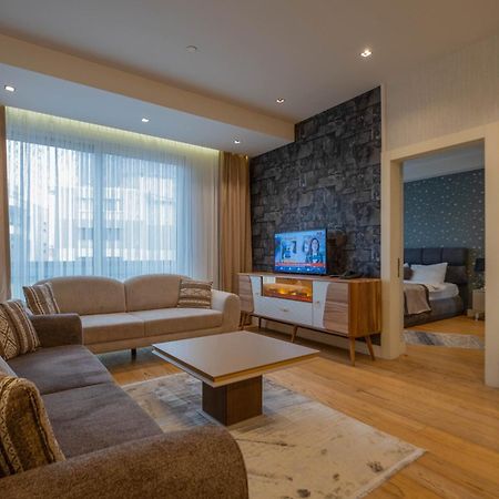 Ar-Mo-Ni Apartment Istanbul Bagian luar foto