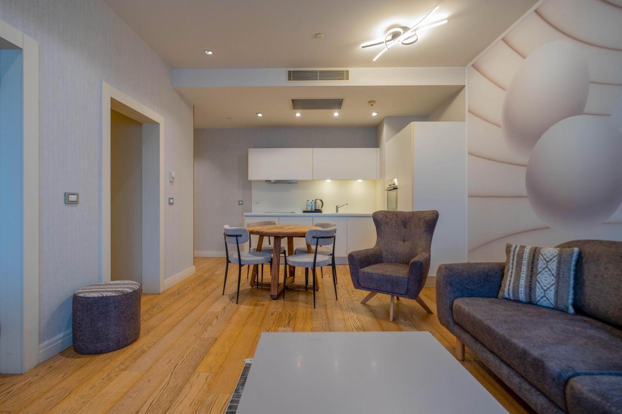 Ar-Mo-Ni Apartment Istanbul Bagian luar foto