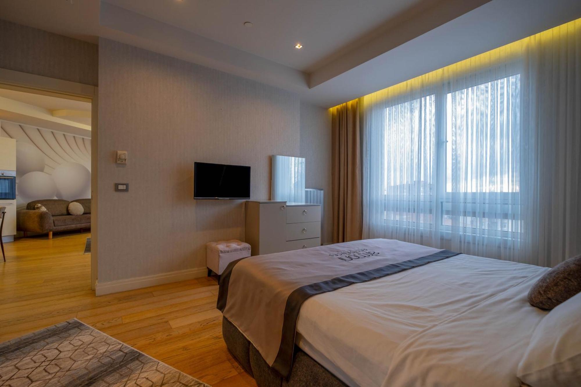 Ar-Mo-Ni Apartment Istanbul Bagian luar foto