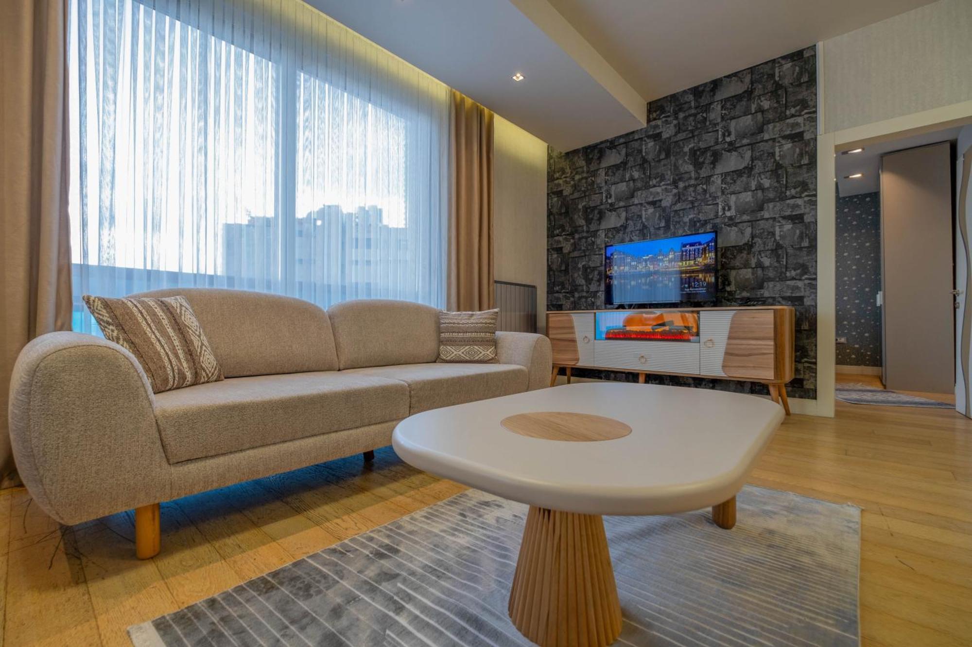 Ar-Mo-Ni Apartment Istanbul Bagian luar foto